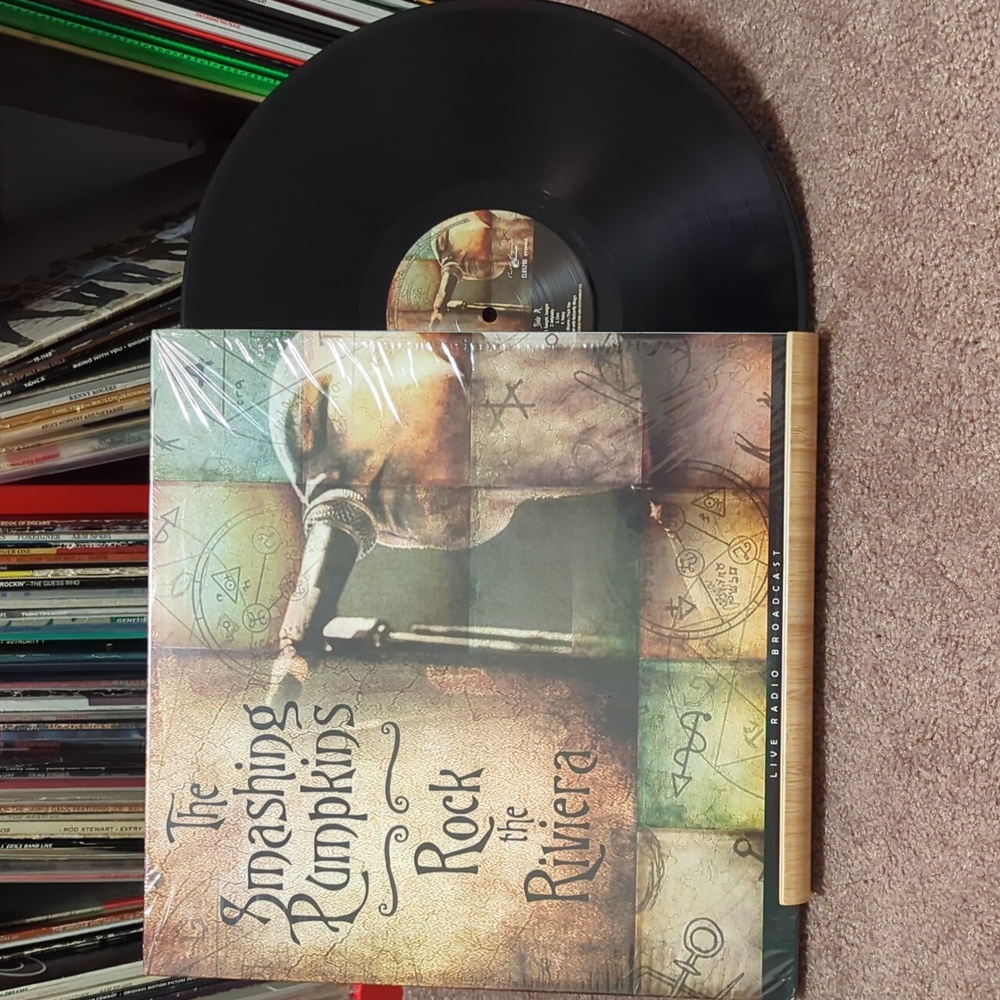 The Smashing Pumpkins - Rock the Riviera Chicago 1995 - Picture 1 of 5